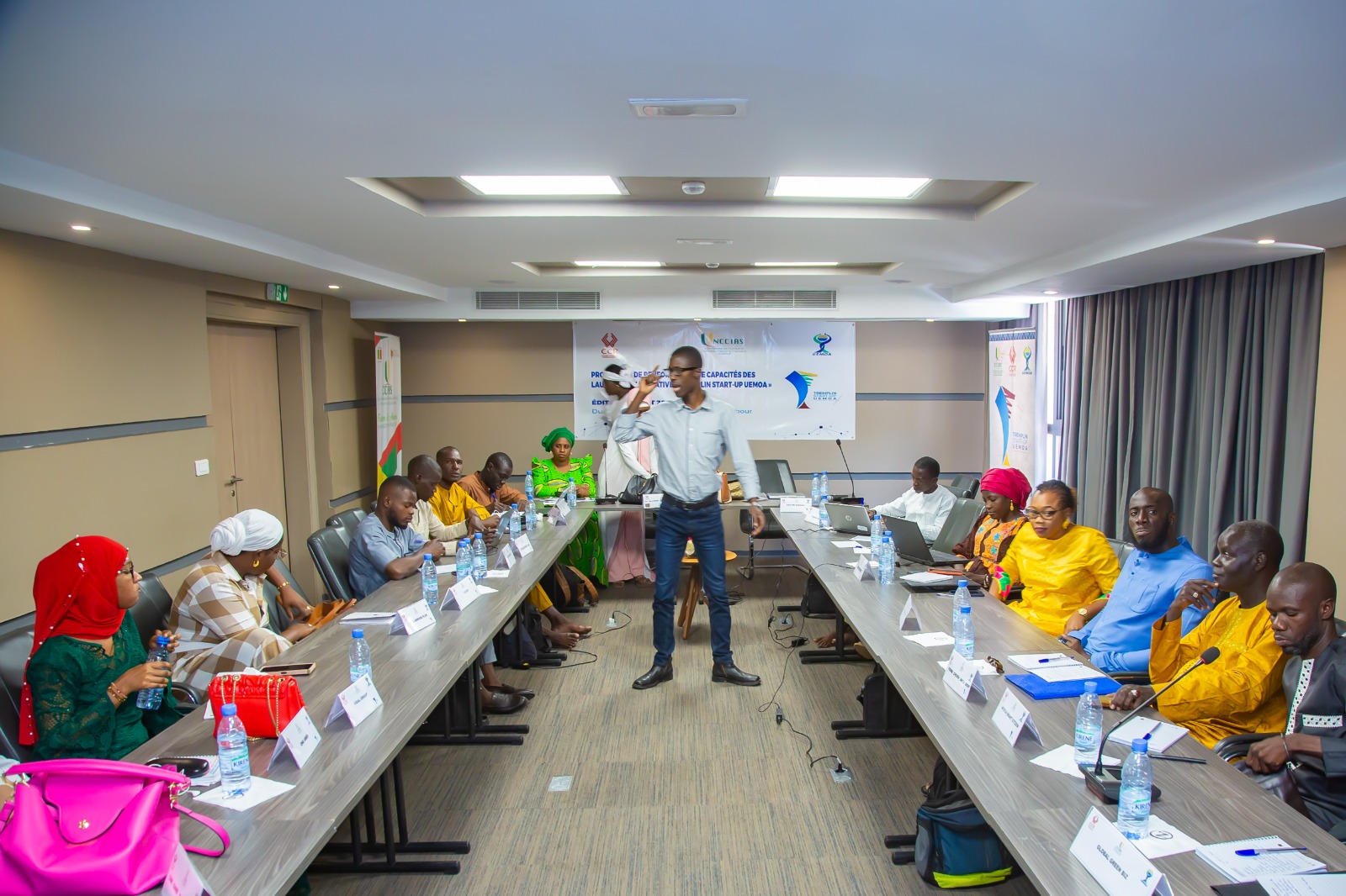 Programme de renforcement de capacités des Lauréats Tremplin Start-Up UEMOA 2020 et 2021 